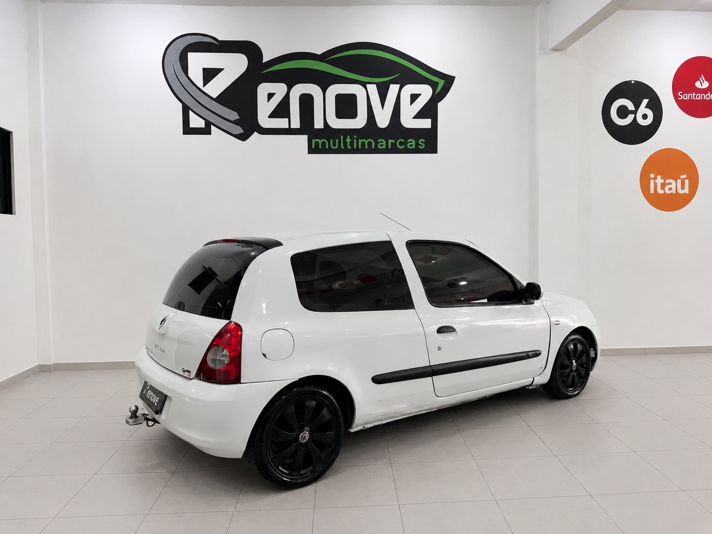 Renault Clio Hi-Flex 1.0 16V 3p 2012 — foto 3