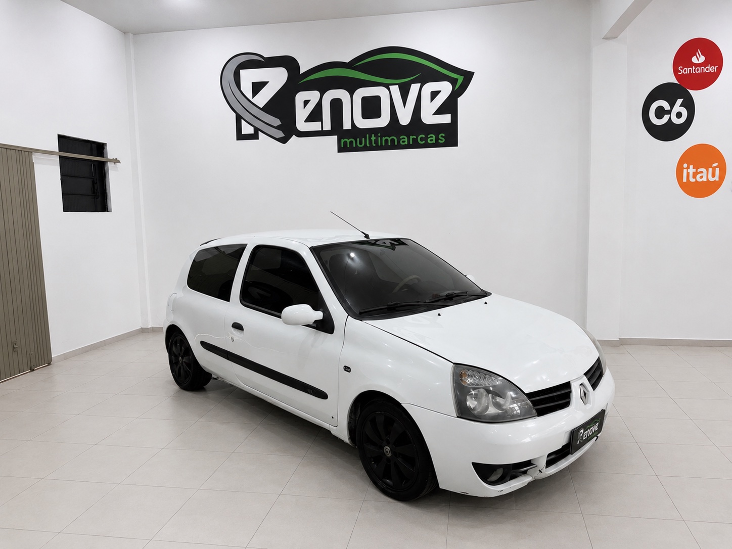 Renault Clio Hi-Flex 1.0 16V 3p 2012 — foto 4