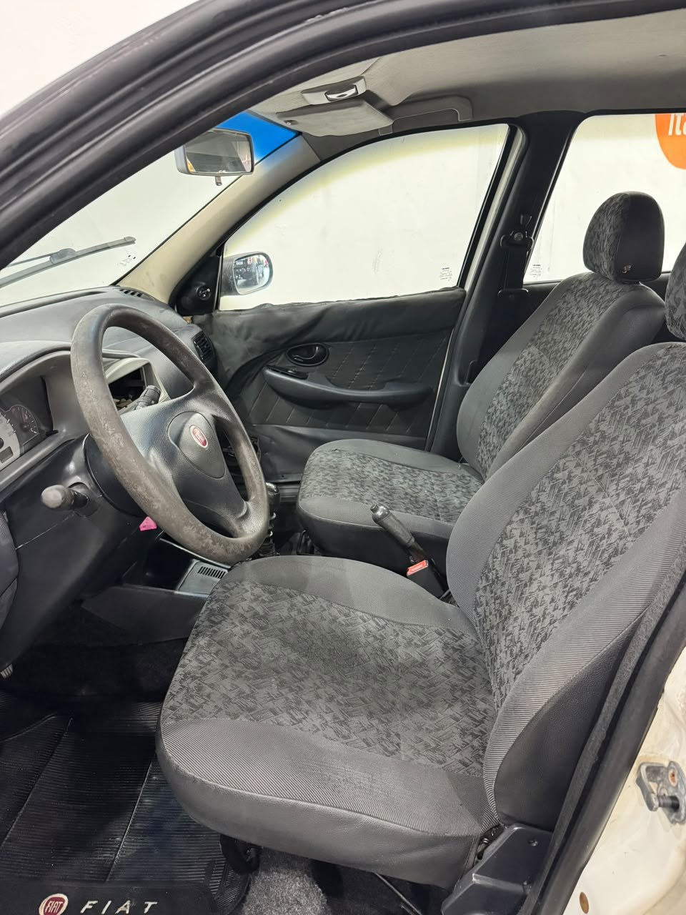 Fiat Palio 1.0 ECONOMY Fire Flex 8V 4p 2010 — foto 6