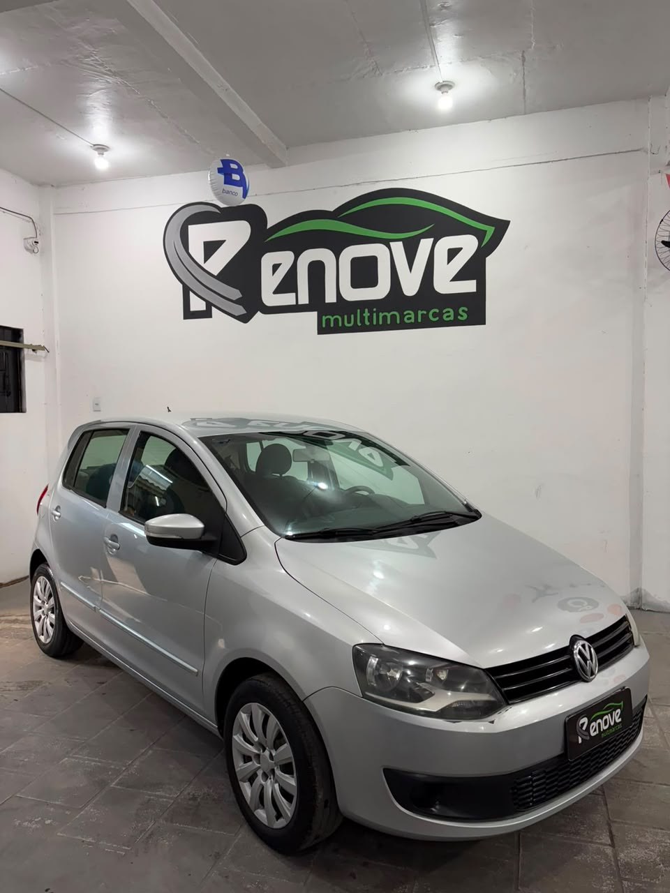 VW Fox City 1.0 Mi 2010 — foto 5