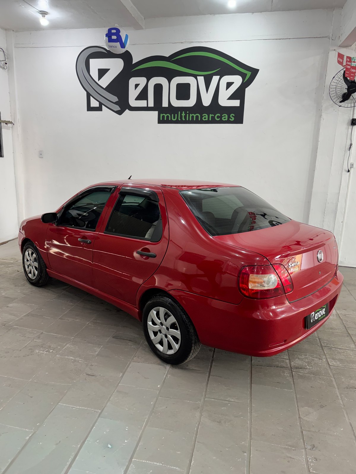 Fiat Siena EL Celeb. 1.0 mpi Fire Flex 8V 4p 2010 — foto 3