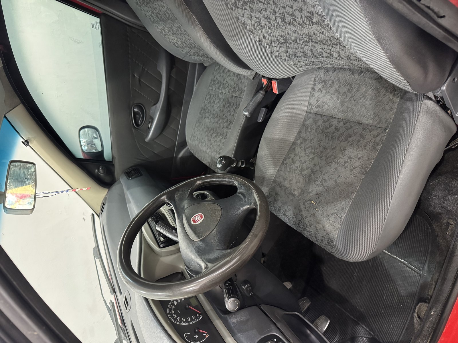 Fiat Siena EL Celeb. 1.0 mpi Fire Flex 8V 4p 2010 — foto 6
